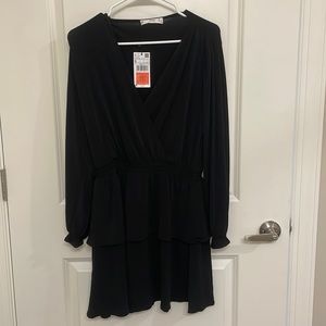 Gorgeous mango dress from Europe! New with tags just doesn’t fit me correctly